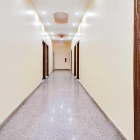 Hotel O Jas Inn Near Star Mall Gurgaon Ngoại thất bức ảnh